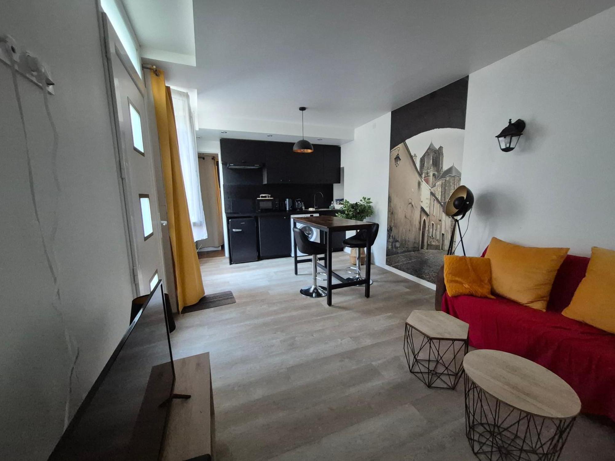 Les Volets Bleus - Deux Appartements Et Un Studio, Jardin Bourges Exteriér fotografie